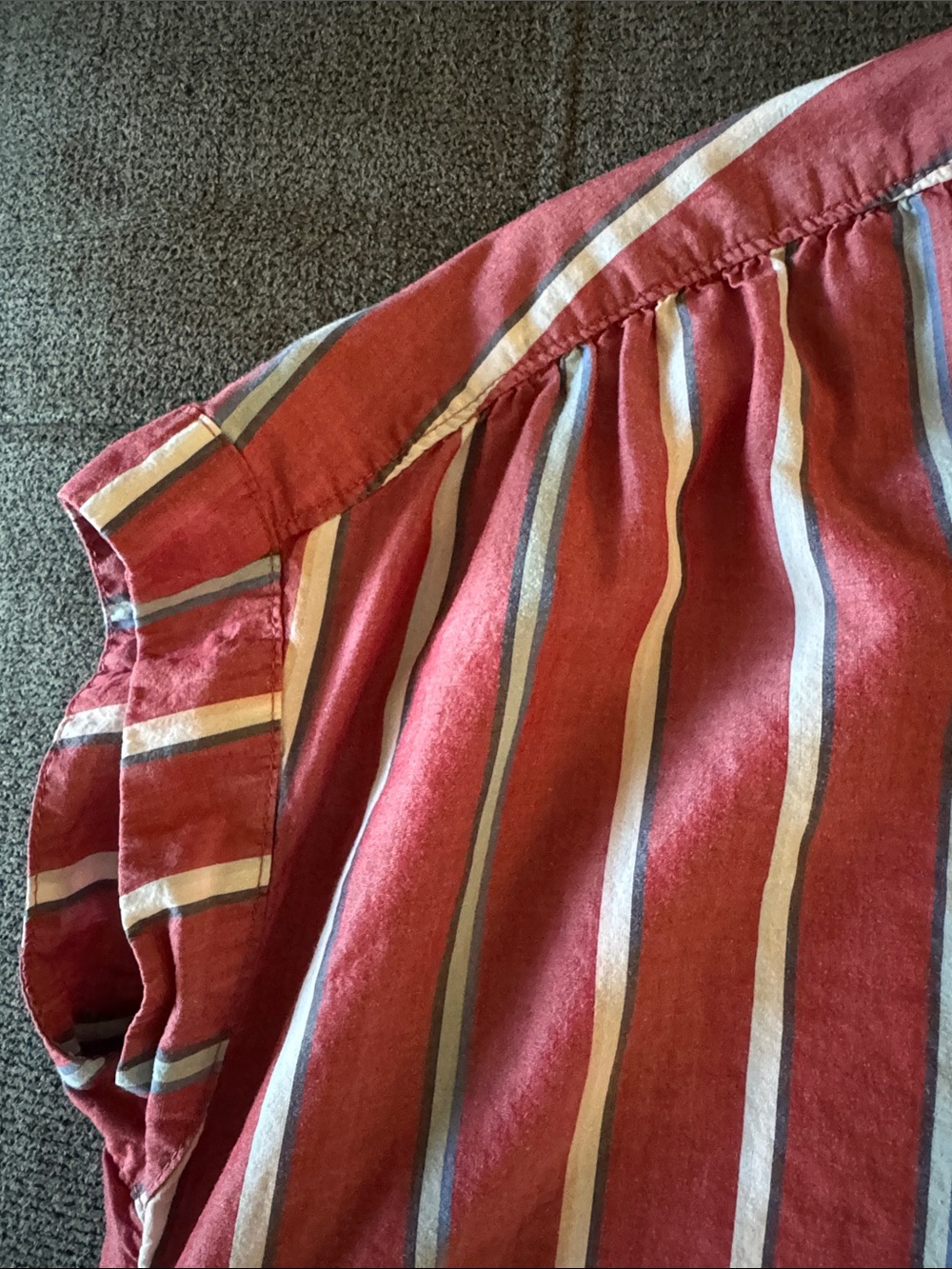 Universal Thread Striped Button-Up Top - Picture 4 of 6